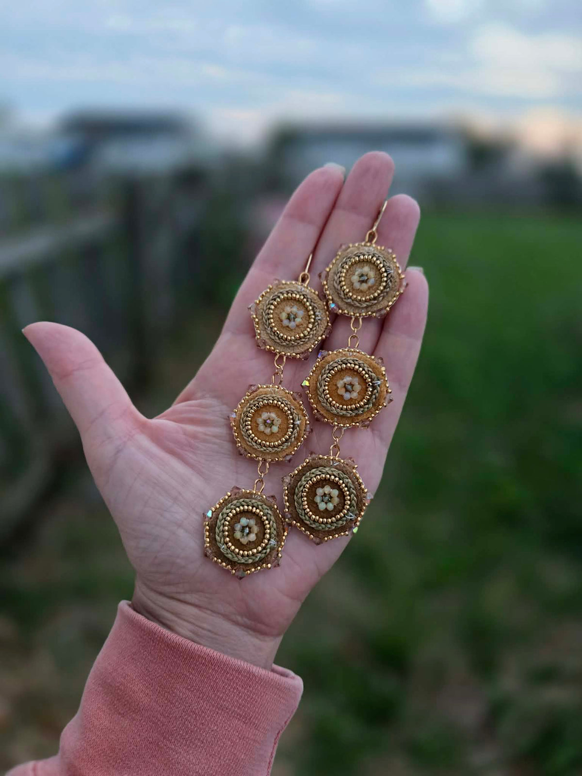 3 Tier Natural Opal Florals