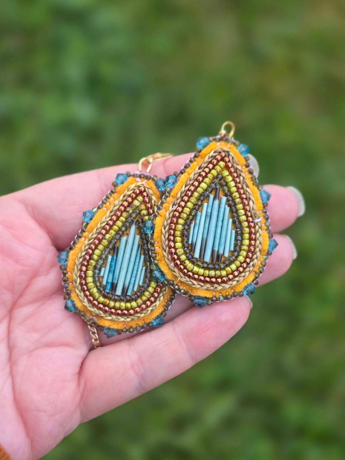 Blue Quill Teardrops