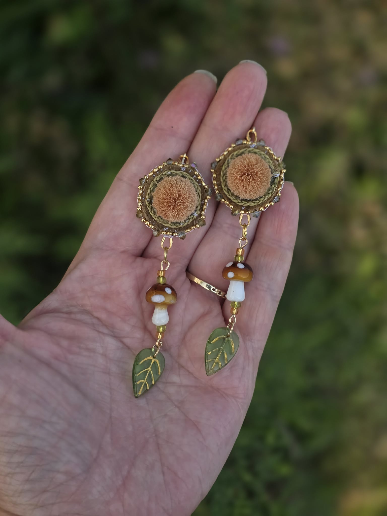 Mushroom Dangles